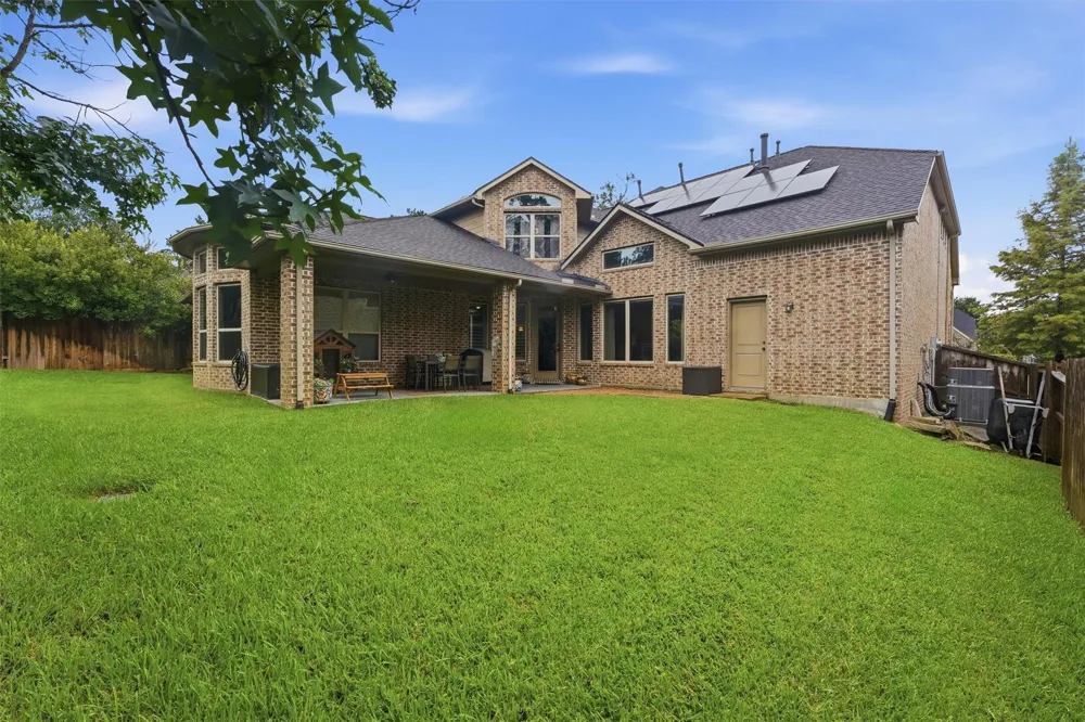 210 Fox Squirrel Court Pinehurst, TX 77362
