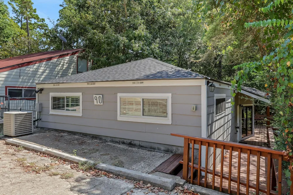 90 Harbour Lane Coldspring, TX 77331