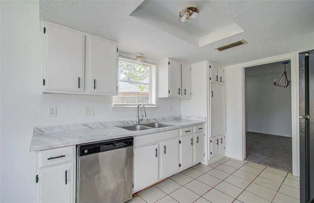 7015 Maple Fox Drive Humble, TX 77338