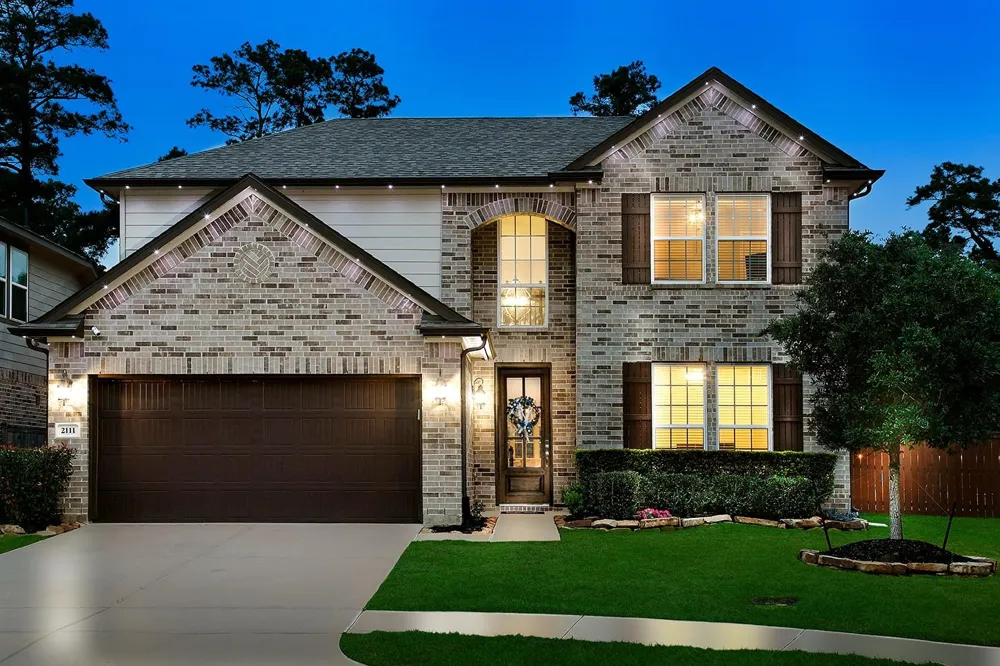 2111 Woodland Elm Lane Conroe, TX 77384