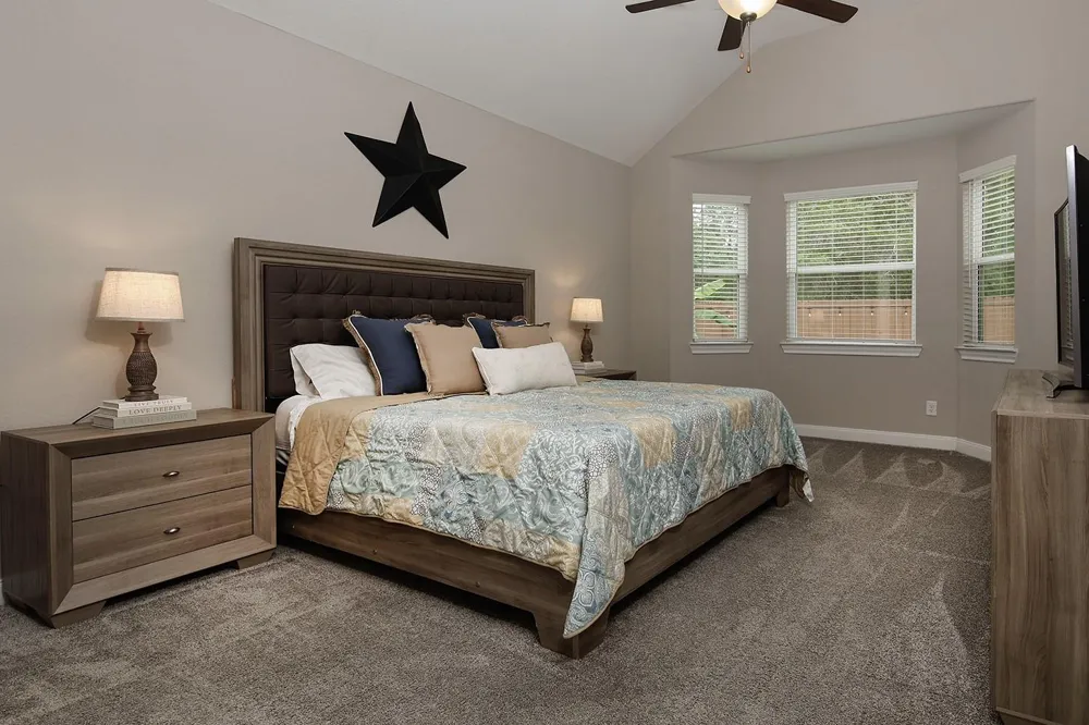 2111 Woodland Elm Lane Conroe, TX 77384