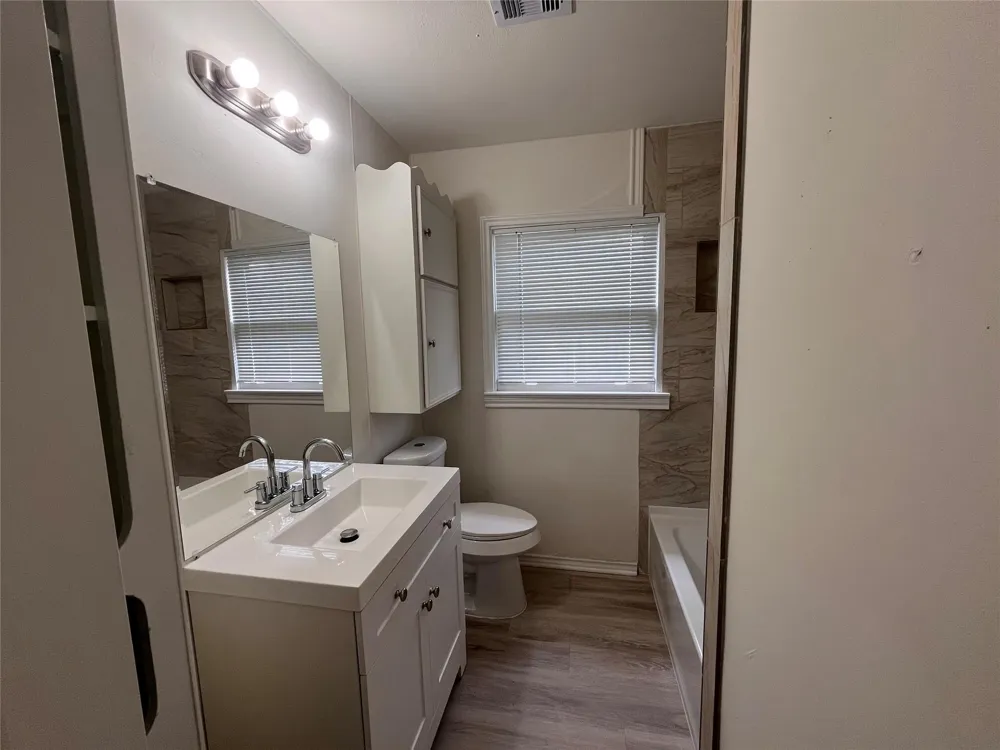 704 Alice Street Sweeny, TX 77480