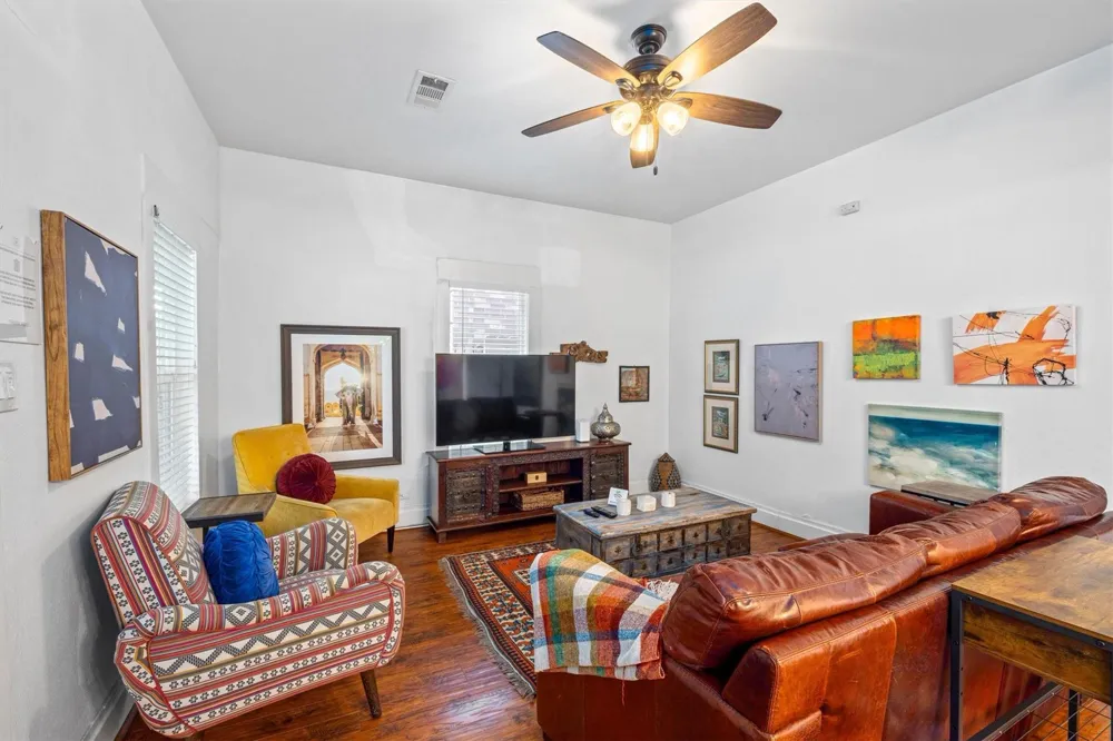 519 Allston Street Houston, TX 77007