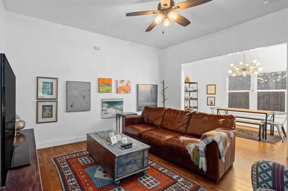 519 Allston Street Houston, TX 77007