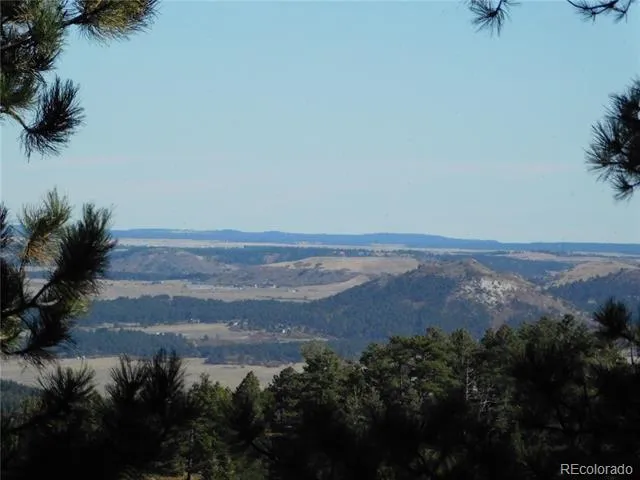 13886 Boulder Lane Larkspur, CO 80118