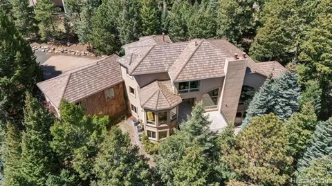 4890 Broadlake View