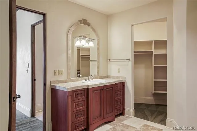 4890 Broadlake View Colorado Springs, CO 80906