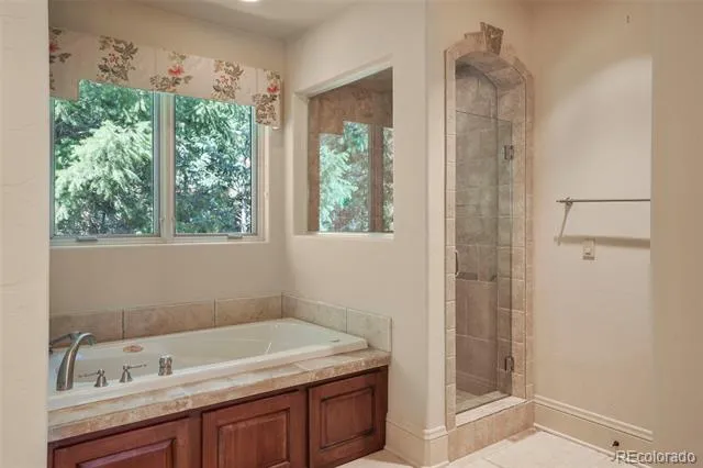 4890 Broadlake View Colorado Springs, CO 80906