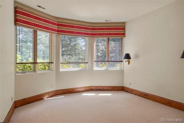 4890 Broadlake View Colorado Springs, CO 80906