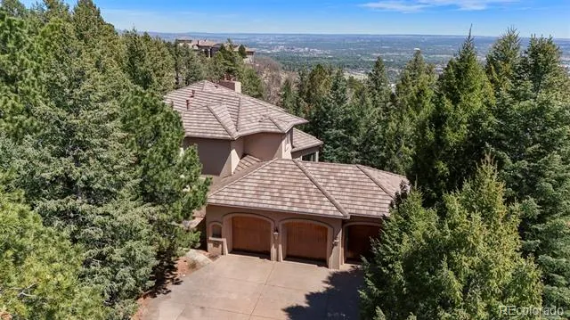 4890 Broadlake View Colorado Springs, CO 80906