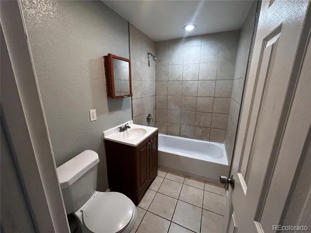 1720 Chester Street #3 Aurora, CO 80010