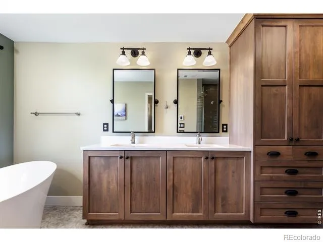 1000 Rock Ridge Lane Loveland, CO 80537