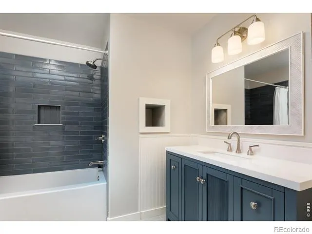 1000 Rock Ridge Lane Loveland, CO 80537