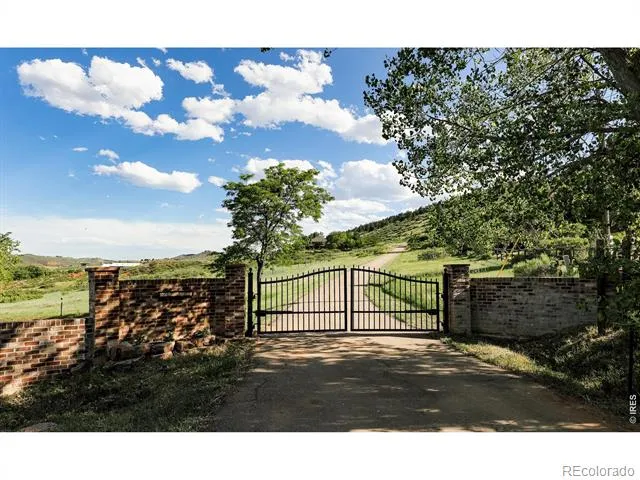 1000 Rock Ridge Lane Loveland, CO 80537