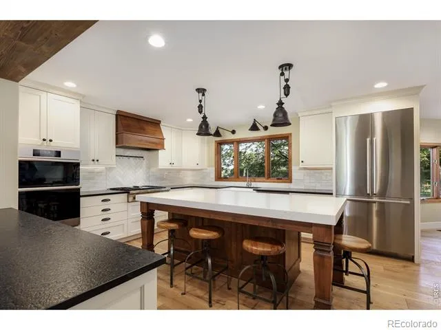 1000 Rock Ridge Lane Loveland, CO 80537