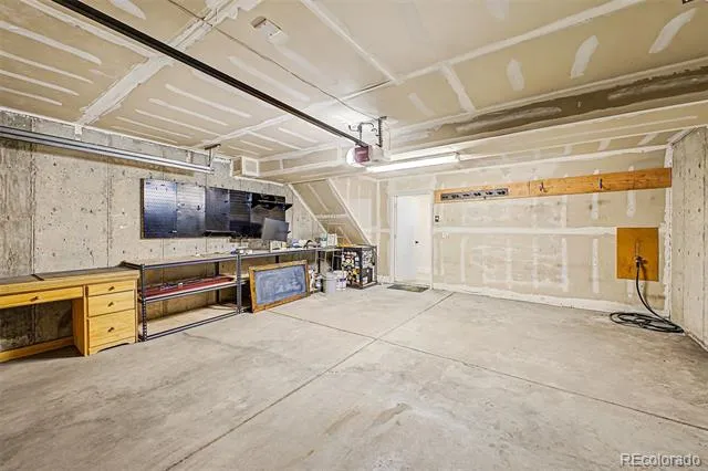 426 Anvil Way Golden, CO 80401
