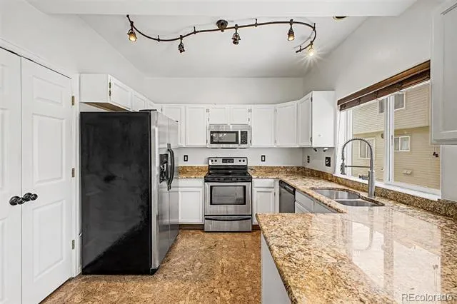 426 Anvil Way Golden, CO 80401
