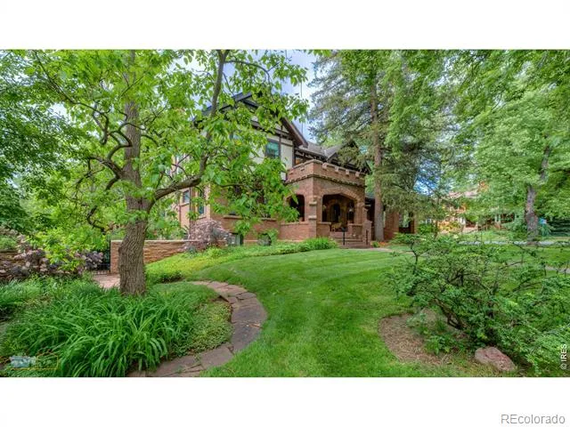 604 Mapleton Avenue Boulder, CO 80304