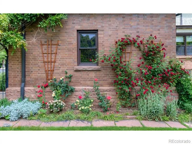 604 Mapleton Avenue Boulder, CO 80304