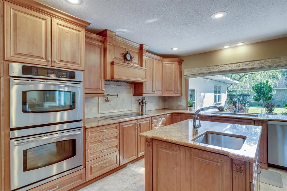 241 DILLARD STREET Winter Garden, FL 34787