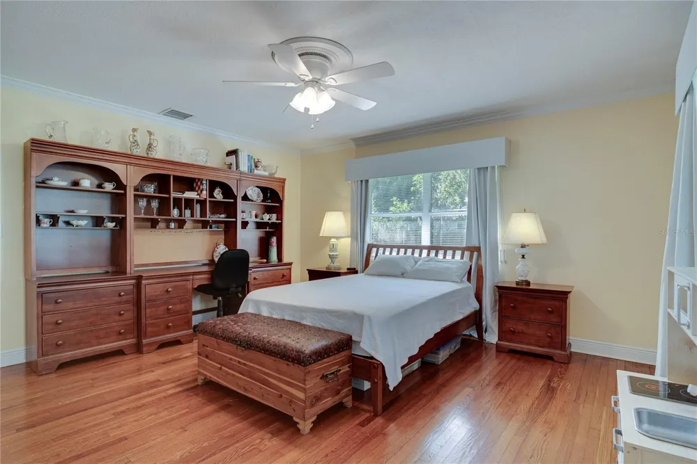 241 DILLARD STREET Winter Garden, FL 34787