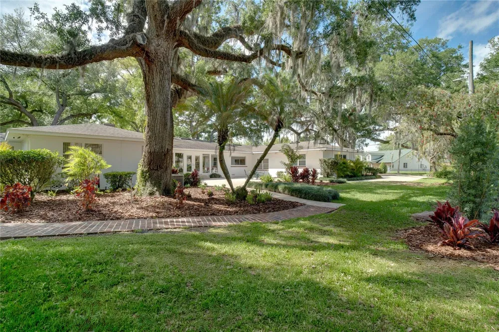 241 DILLARD STREET Winter Garden, FL 34787