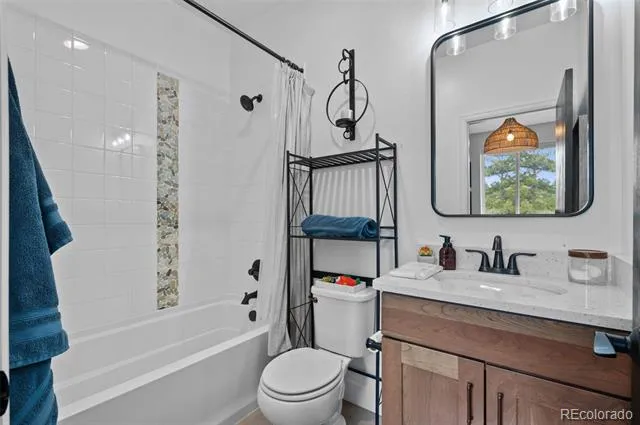 7979 S Jackson Gap Street Aurora, CO 80016