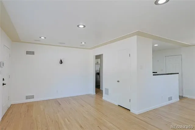 5740 S Fox Street Littleton, CO 80120