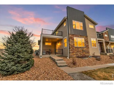 799 Robert Street