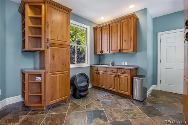 2627 E Willamette Lane Greenwood Village, CO 80121