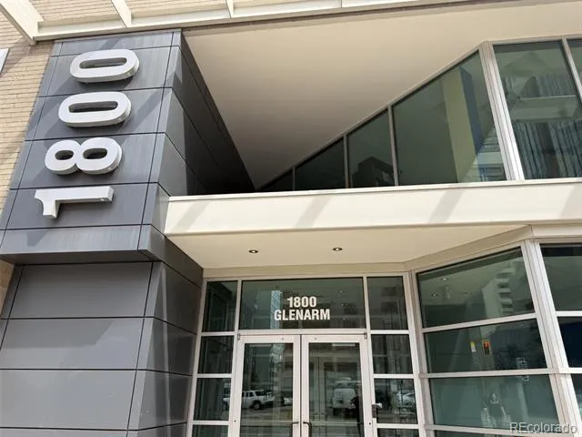 1800 Glenarm Place #103 Denver, CO 80202