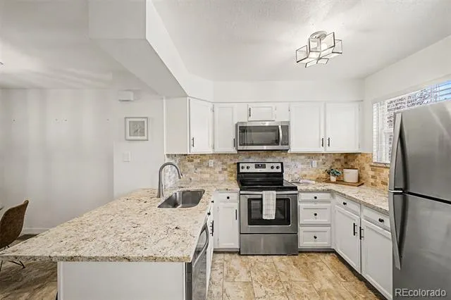 8066 S Columbine Court Centennial, CO 80122