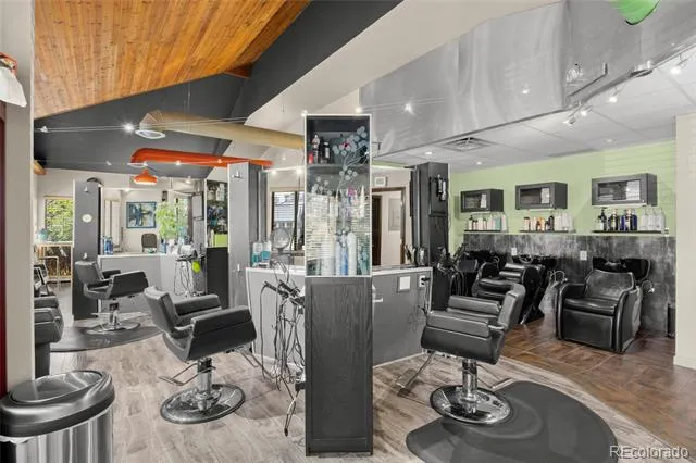 1181 S Parker Road #105 Denver, CO 80231