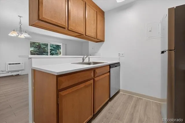2150 S Vaughn Way #202D Aurora, CO 80014