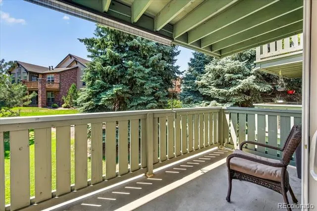 2150 S Vaughn Way #202D Aurora, CO 80014