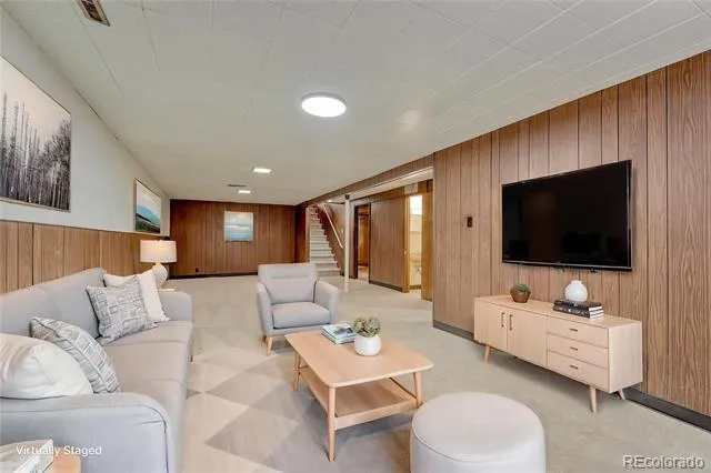 408 Scranton Street Aurora, CO 80011