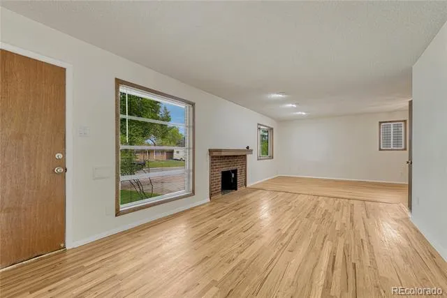 408 Scranton Street Aurora, CO 80011