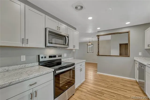408 Scranton Street Aurora, CO 80011