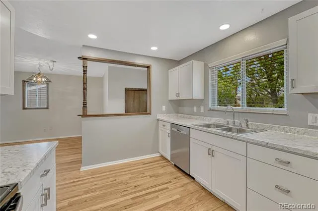 408 Scranton Street Aurora, CO 80011
