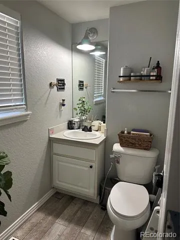 15688 E Mexico Avenue Aurora, CO 80017