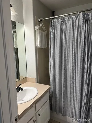15688 E Mexico Avenue Aurora, CO 80017
