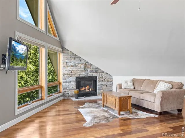 1705 Hummingbird Drive Estes Park, CO 80517