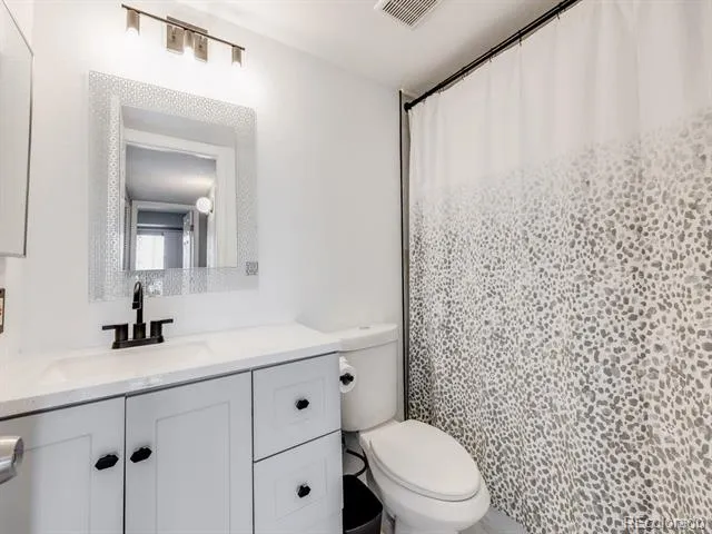 2575 S Syracuse Way #K201 Denver, CO 80231