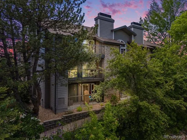 2575 S Syracuse Way #K201 Denver, CO 80231