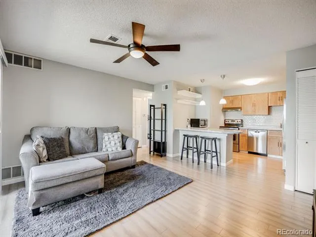 2575 S Syracuse Way #K201 Denver, CO 80231