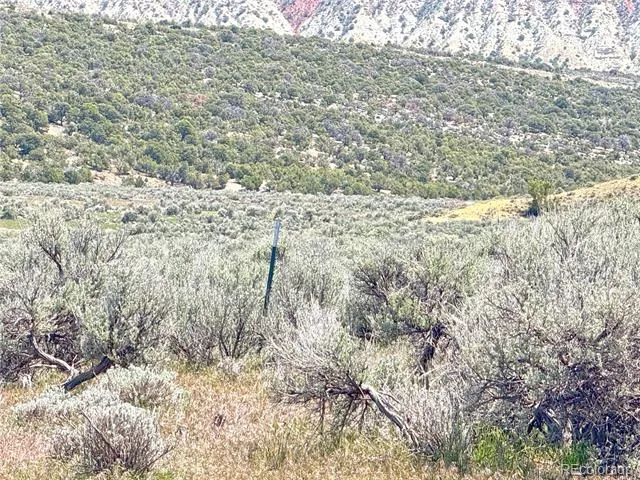2 Valley Lane Dinosaur, CO 81610