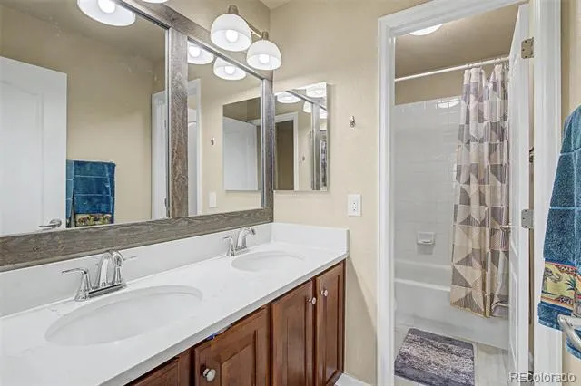 17680 E 104th Place Commerce City, CO 80022