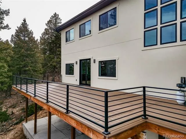 25553 Mountain Moss Court Evergreen, CO 80439
