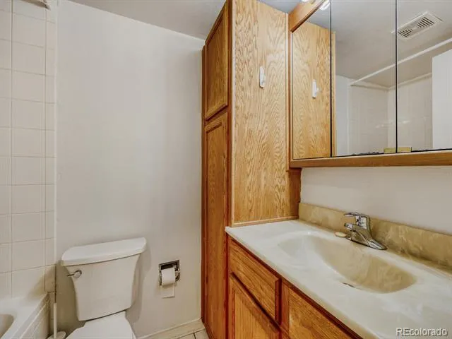 6495 E Happy Canyon Road #43 Denver, CO 80237