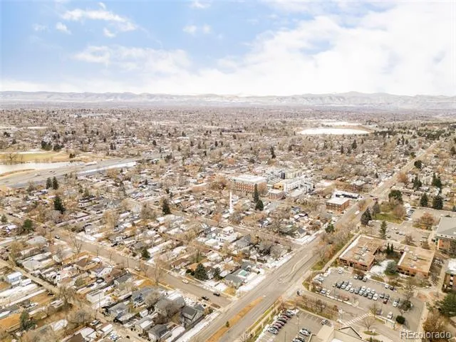 4957 Knox Court Denver, CO 80221